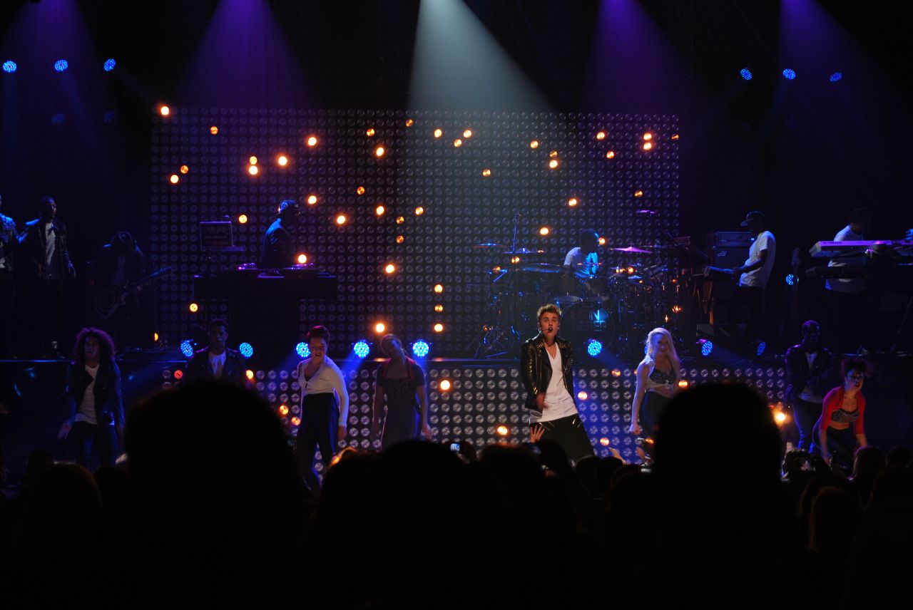 Event Resources Justin Bieber - All Around the World project photo